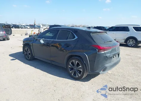 2020 Lexus Ux 200 z USA, uszkodzony, nr VIN JTHP3JBH7L2027198